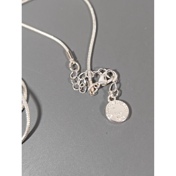 Liz Claiborne Hammered Silver Tone Teardrop Pendant Necklace Boho Chic 32" - Picture 7 of 10